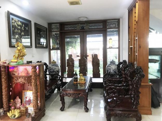 Bán biệt thự đẹp, mặt tiền hẻm 360 Phạm Hữu Lầu, DT 10x10m, 2 tầng, giá 3.75 tỷ 12401807