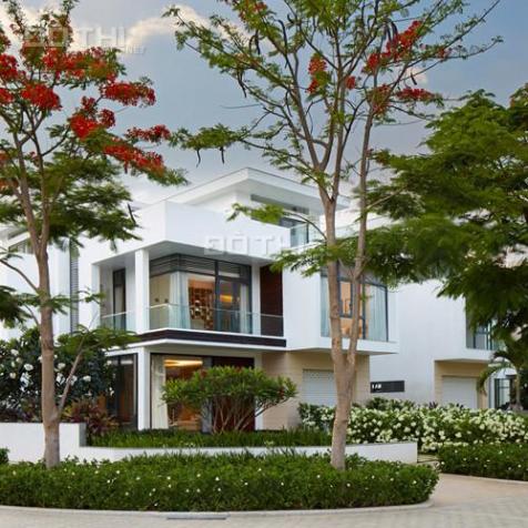 Gia đình cần bán lại biệt thự Lucasta Khang Điền, 175m2, vị trí đẹp, giá 10 tỷ. LH 0934.020.014 12035059