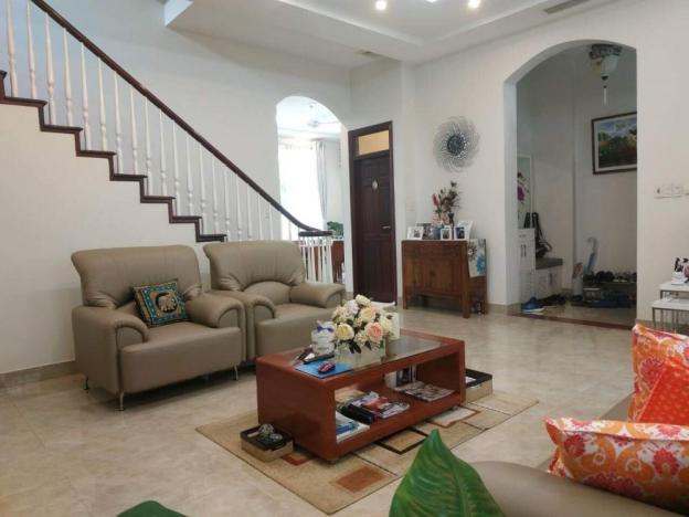 Chính chủ bán gấp villa tại đường 12, P. Bình An, Quận 2, TP. HCM, diện tích 10 x 27m, giá 33tỷ2 12165024