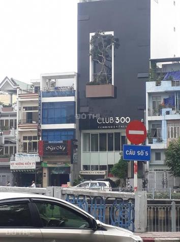 Bán nhà mặt tiền Phú Nhuận, đường Trường Sa, DT: 4.5m x 22m, sổ vuông 12064280