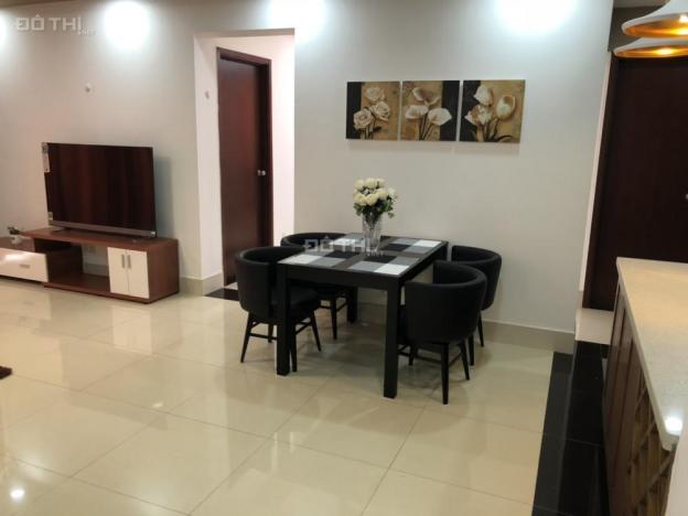 Cho thuê căn hộ cao cấp trung tâm Quận 5, 3pn, full nội thất tại CH Hùng Vương Plaza 12071645