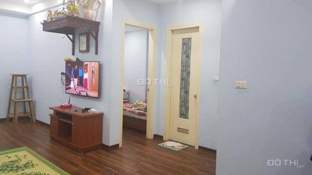 Chính chủ bán căn 72m2 view hồ HH1 Linh Đàm, nội thất đầy đủ. Giá 1,18 tỷ bao sang tên 12104334