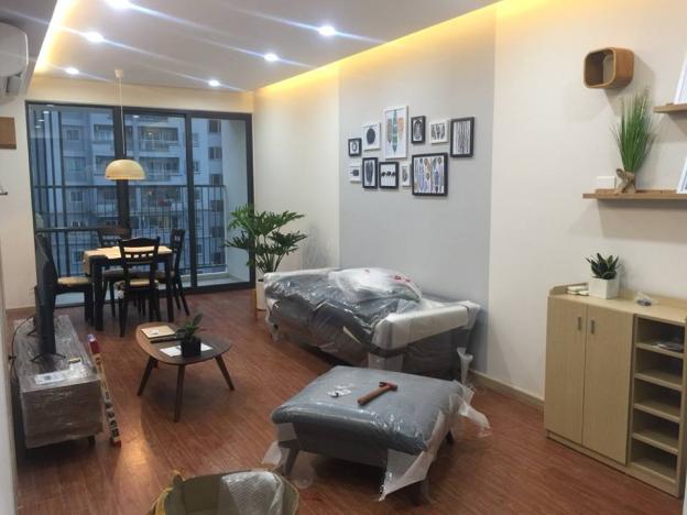 Cho thuê chung cư số 4 Chính Kinh, cạnh Royal City, diện tích 120m2, 3PN, đủ nội thất cực đẹp 12425717