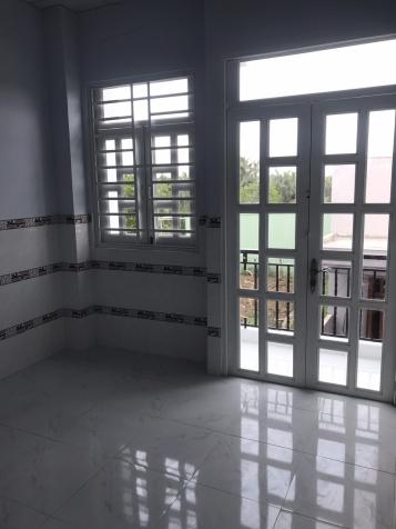 Nhà mới xây, hẻm rộng, SR, 2PN, 2WC, giá 630tr gần cầu Rạch Dơi, LH 0969.576.113 12390858