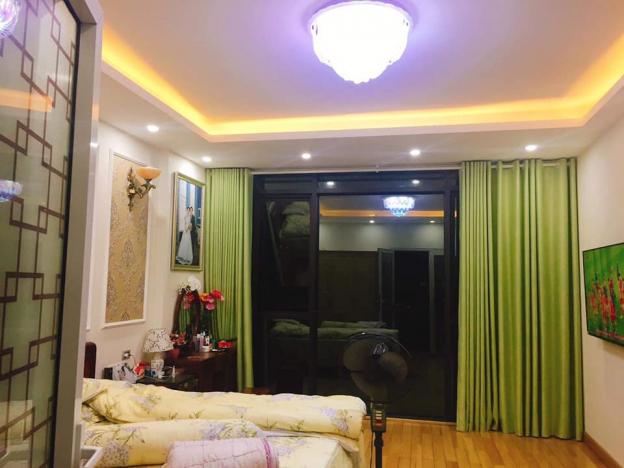 DT 30m2, giá 2,4 tỷ chính chủ bán gấp nhà phố Nguyễn Ngọc Nại, Thanh Xuân, phâp lô vip, SĐCC 12278022