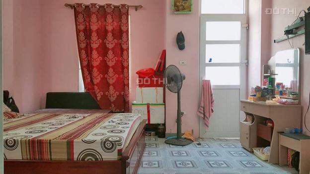 Bán gấp nhà phố Quang Trung, quận Hà Đông, 30m2, 3T, 2.2 tỷ, ngõ ô tô tránh, nhà đẹp ở ngay 12131664