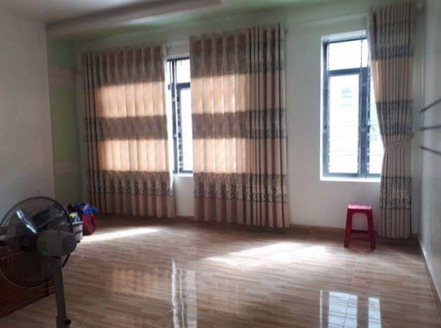 Bán nhà phân lô 2 mặt thoáng phố Yên Lãng, 31m2, 4 tầng, rộng rãi, ngõ ba gác ra vào, giá 2,7 tỷ 12211411