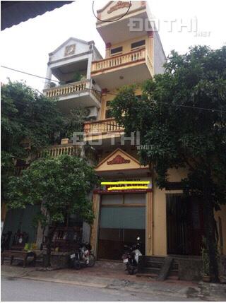 Bán nhà số 8 đường Phan Đình Phùng, P Vân Giang 79m2 (phố vải) KD sầm uất, 0945136888 12130188