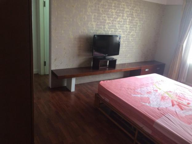 Cho thuê căn hộ chung cư 71 Nguyễn Chí Thanh, 2 phòng ngủ, full nội thất, giá rẻ. LH: 0965820086 12386668