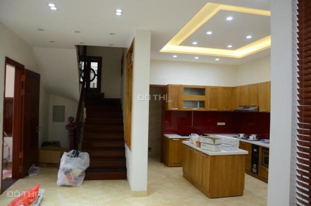 Cho thuê biệt thự BT2 ở 22 Trung Văn, 140m2 full nội thất, giá 30 triệu/th 12306936