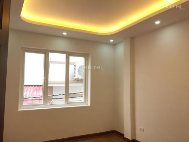 3,7 tỷ nhà 5 tầng x 35m2, xây mới thiết kế hiện đại cực đẹp, trung tâm Giảng Võ 12349045