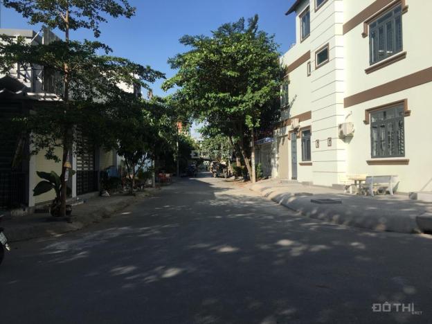 Bán đất lô góc 2 mặt tiền khu dân cư Hồng Long, Hiệp Bình Phước, DT 118m2. Giá 45tr/m2 12388375