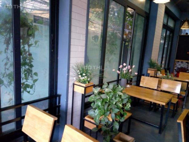 Sang nhượng quán cafe DT 50 m2 tầng 1 + 60 m2 tầng 2, mặt tiền 4m đường Ngô Thì Nhậm, Q.Hà Đông, HN 12388445