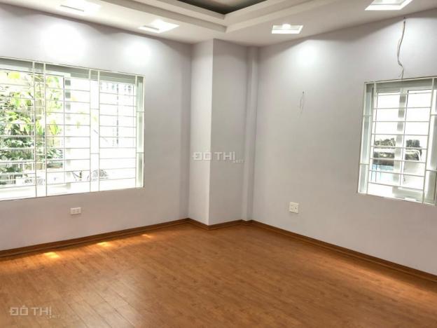 Bán nhà mới đẹp 25m2 x 5T, 2,1 tỷ, phố Nguyễn Lương Bằng, cách đường lớn 80m, ngõ thông thoáng 12406849