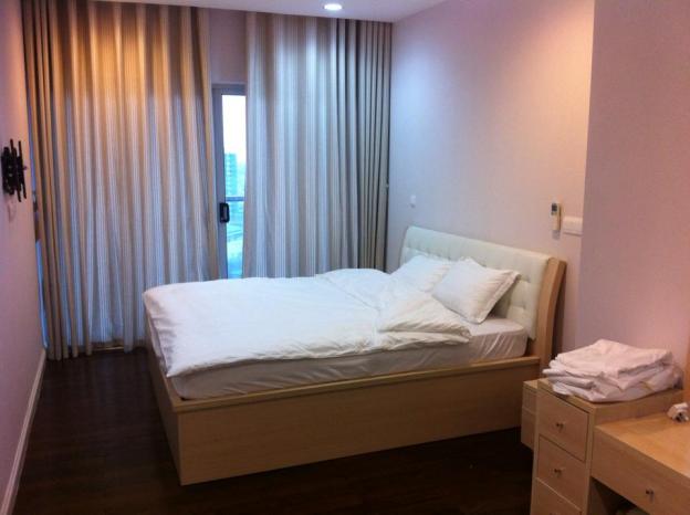 Cho thuê chung cư M3- M4 Nguyễn Chí Thanh 122m2, 3 phòng ngủ, full nội thất đẹp, giá 15 tr/th 12473783