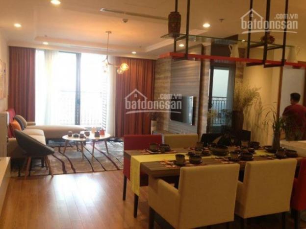 Chính chủ cho thuê căn hộ cao cấp tòa nhà Long Giang - 173 Xuân Thủy, 2PN, 2WC, đầy đủ đồ đẹp 12502805