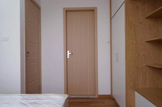 Cho thuê căn hộ 113 Trung Kính, 150m2 - 3 phòng ngủ nội thất cơ bản, hiện đại, giá 11 triệu/tháng 12600928