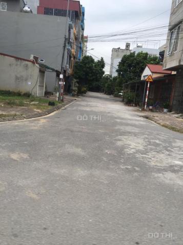 CC gửi bán đất tái định cư Phú Diễn, đường phân lô bàn cờ, ô tô vào nhà, DT 40m2. LH 0962565333 12471005