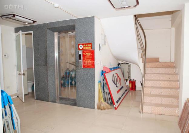 8 tầng thông sàn thang máy - Ô tô tải đỗ, tránh - Đại Cồ Việt - Cho thuê gần 100 tr/tháng 12486053