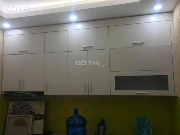 Cần bán gấp nhà Đống Đa, DT 40m2, chỉ 3.45 tỷ, nhà mới đẹp ở luôn 12490334