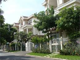 Biệt thự 240m2 mặt tiền đường Phạm Thái Bường, Quận 7, cần tiền bán gấp 12491418