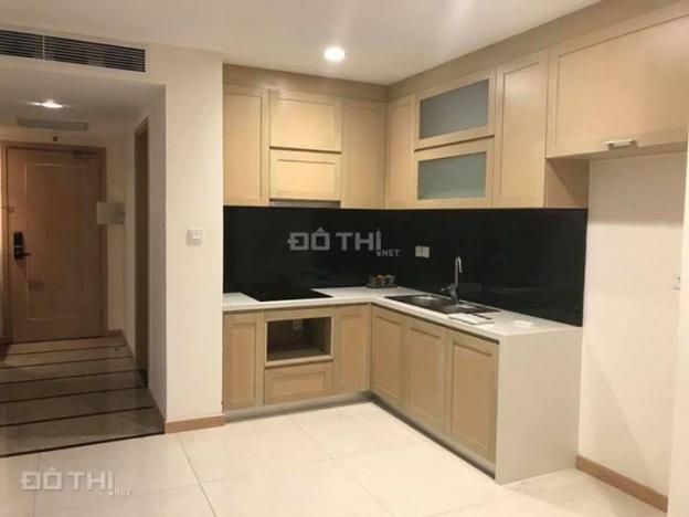 Cho thuê gấp căn hộ chung cư N05-KĐT Trung Hòa Nhân Chính, 155m2, 3 PN sáng, đồ cơ bản, 14tr/th 12498842