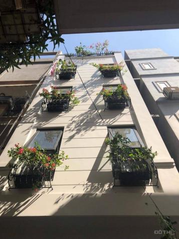 Bán nhà mặt phố tại Phường Cát Linh 5 tầng, mặt đường 6.5m rộng rãi, nhà mới xây 2018 12501281