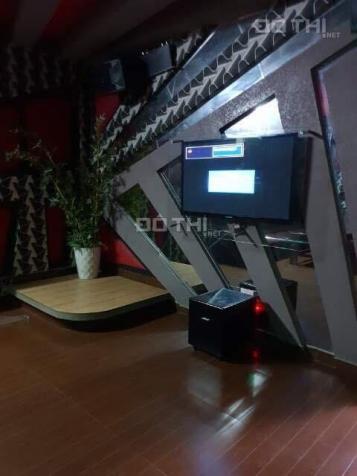 Cần sang nhượng nhà hàng karaoke sân vườn. DT 3800m2 tại Thủ Dầu Một - Đoàn Tín 12515937