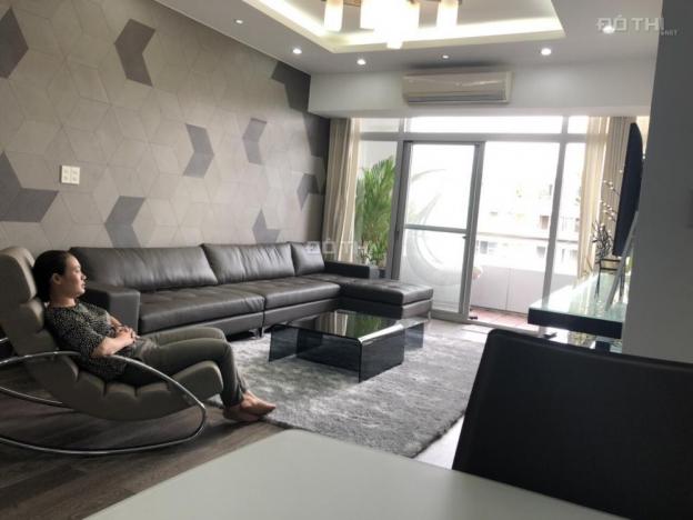 Cần tiền bán gấp căn hộ Garden Court, Phú Mỹ Hưng, DT 145m2, 5.3 tỷ, LH: 0914 86 00 22 12521134