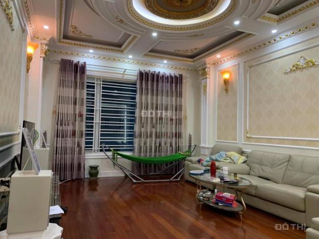 Bán nhà đẹp Nguyễn Đình Thi 60m2, ô tô tránh, lô góc, kinh doanh, giá chỉ 8,5 tỷ. LH 0983034111 12528978