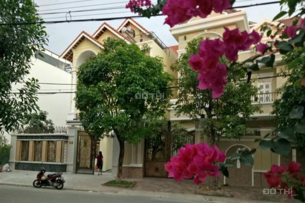 Cần bán biệt thự Nam Long Phú Thuận, Quận 7, DT 8x21.5m, 2 lầu. Giá 16 tỷ 12566802
