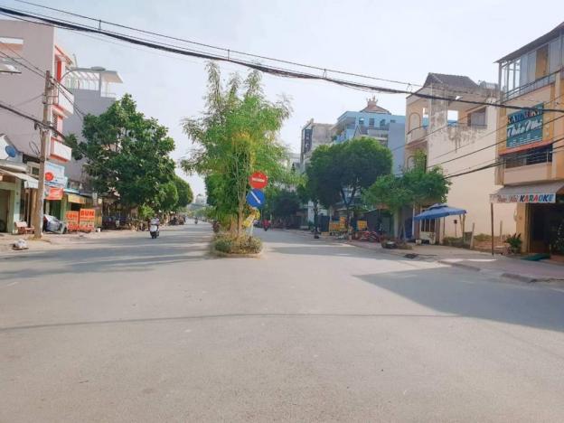 Bán cơ sở karaoke đang hoạt động tốt ngay mặt tiền đường phường Phước Bình, Q. 9, 21.5 tỷ có TL 12631892