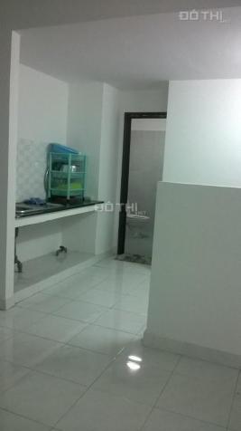 Bán căn hộ Petroland, quận 2, DT 80m2, 2PN, 2WC, có sổ hồng, giá rẻ. 0907706348 Liên 12579118