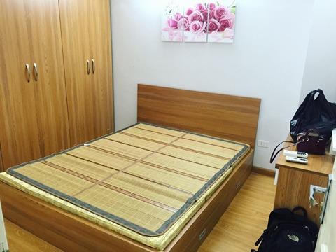 Cho thuê căn hộ ngõ 88 Sơn Tây 85m2, đủ đồ cho gia đình 12598851