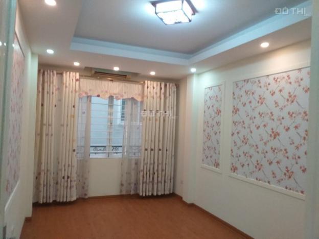 Bán nhà chính chủ ngõ 151 Láng Hạ, P. Láng Hạ, Q. Đống Đa, DT 35m2x4T, giá 3,2 tỷ 12594955