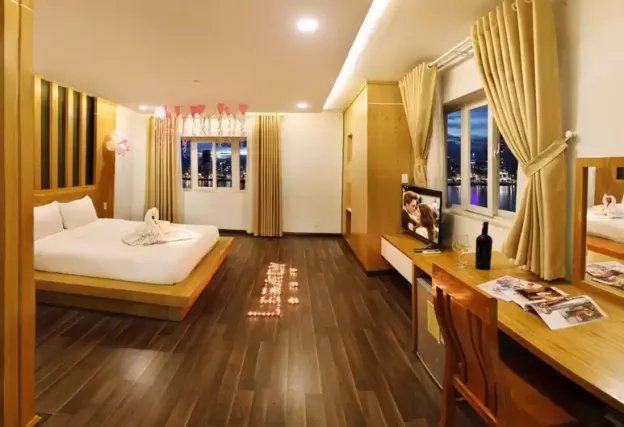 Bán khách sạn Legacy Hotel đường Trần Hưng Đạo, vị trí đắc địa, giá 119 tỷ 12627304