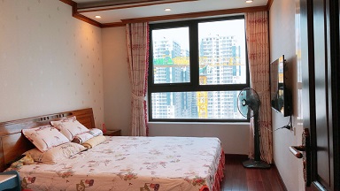 Căn góc đẹp nhất chung cư Golden Land, 3 phòng ngủ, 150m2, nội thất cao cấp Hùng Túy 12633086