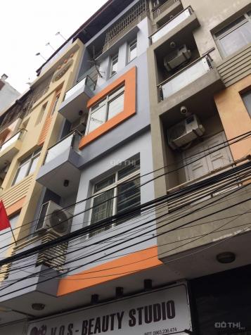 Bán nhà phố Trần Duy Hưng kinh doanh tốt 56m2 5 tầng mặt tiền 4,68m giá 11 tỷ 0948236663 12641139