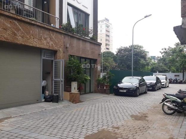 Bán 80m2 đất Lê Văn Lương, ô tô tránh, 8.6 tỷ 12652875