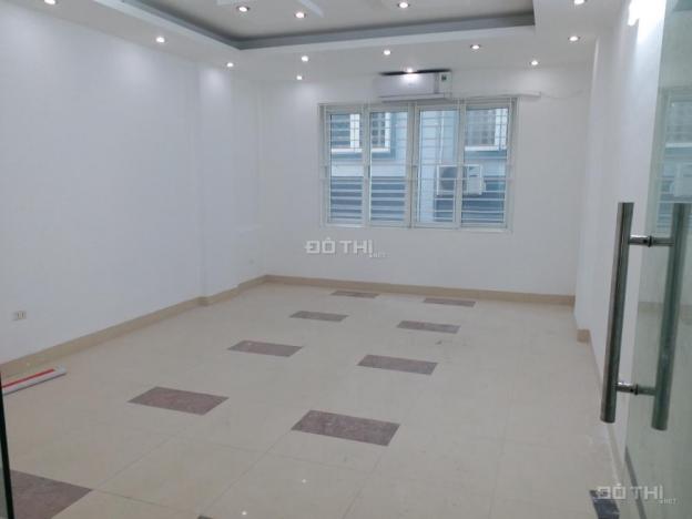 Cho thuê nhà MP khu Láng Hạ - Vũ Ngọc Phan. DT 90m2 x 7T, MT 5m, nhà mới, có thang máy 12653593