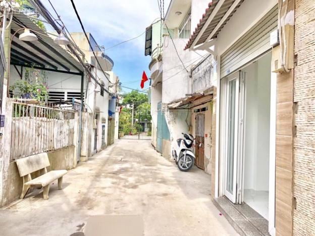 Bán nhà riêng tại đường Huỳnh Tấn Phát, P. Phú Thuận, Quận 7, Hồ Chí Minh DTSD 54m2, giá 2.85 tỷ 12654497