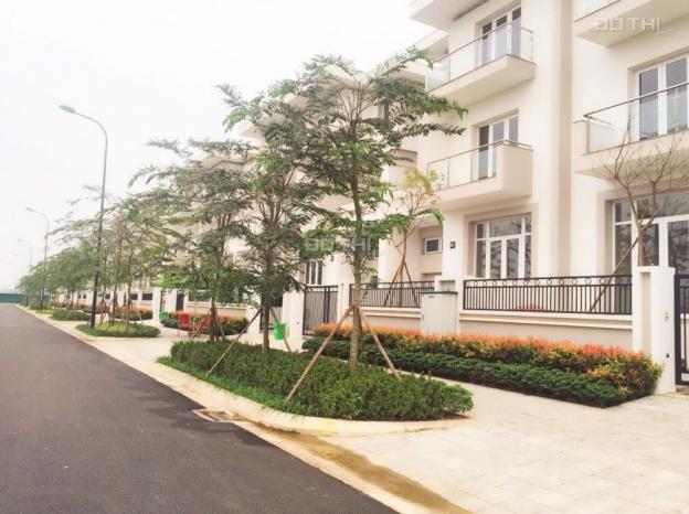 Cần bán gấp lô biệt thự K 336m2 mặt đường Nguyễn Văn Huyên kéo dài, đã hoàn thiện, vào ở ngay 12656306