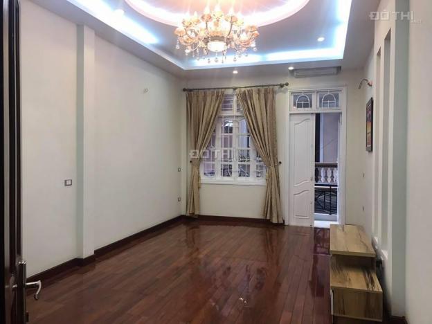 Hot nhà Ba Đình, Quán Thánh, 60m2 x 5T, lô góc, ô tô 7 chỗ quay đầu, 14,7 tỷ, đi bộ 5p ra Trúc Bạch 12657391