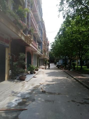 Hiếm, chính chủ bán nhà liền kề cực đẹp khu ĐTM Định Công, 70m2, 4 tầng, mặt tiền 4.4m, chỉ 9.5 tỷ 12657429