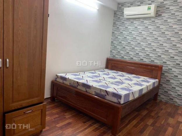 Bán gấp nhà Nguyễn Giản Thanh chính chủ, giá rẻ bằng nhà kiệt, full nội thất 12661587