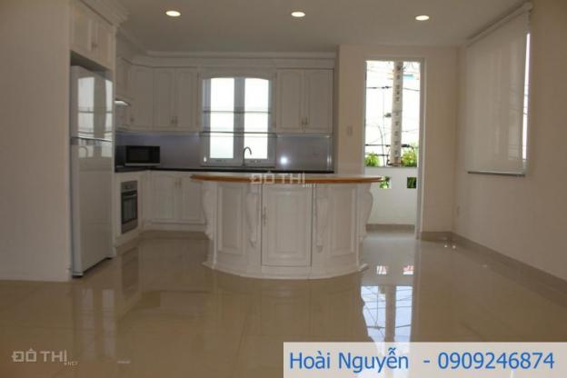 Cho thuê villa kiến trúc hiện đại sân vườn hồ bơi phường Thảo Điền, giá 88.65 triệu/th 12664337