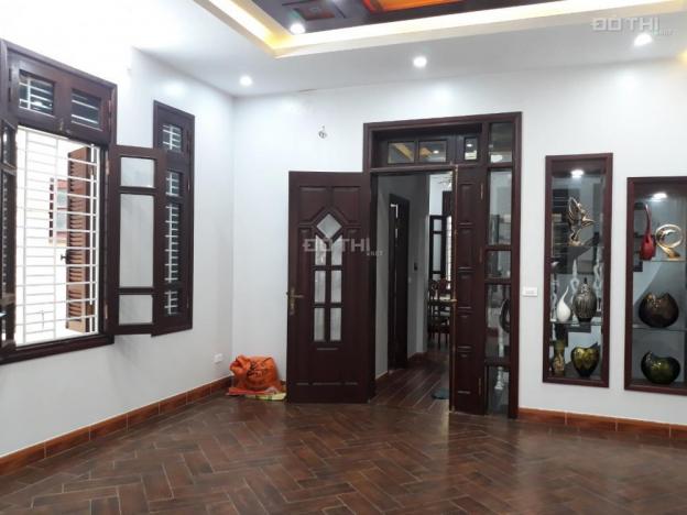 Cần bán nhà Hoàng Hoa Thám, Ba Đình, 55m2 x 5T, 3 mặt thoáng, gara ô tô trong nhà 12670493