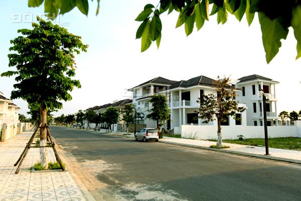 Bán đất 2 mặt tiền 10,5m tại KĐT Dragon Smart City cách biển Đà Nẵng 800m, DT 392m2, giá 18,5 tr/m2 11805931