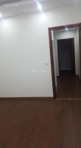 Bán nhà phố Tôn Thất Tùng 3.2 tỷ, lô góc, nhà đẹp, gần phố, dễ đi. LH 093.222.1931 12671823