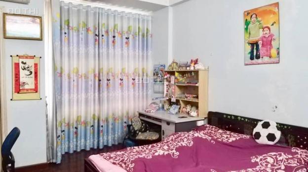 Bán nhà phố Trần Nguyên Đán, quận Hoàng Mai, 43m2, 4t, 3.4 tỷ, cách phố 20m, để ở và làm VP 12677103